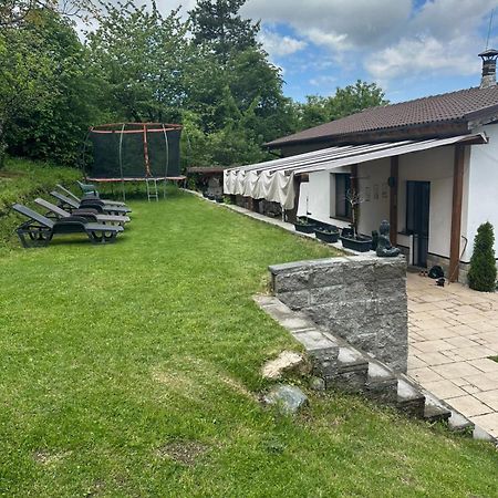 Villa Camino 사파레바바냐 외부 사진